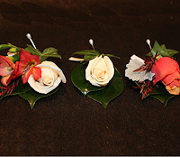 Button-hole-flowers1